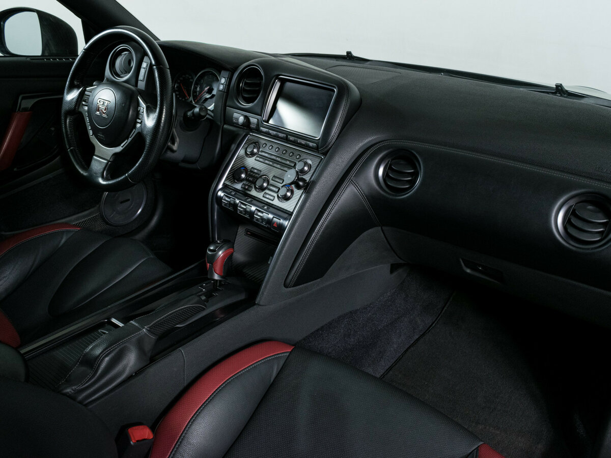 Nissan GT-R I Рестайлинг 1, 2011 - 39 700 км. | Фото №8