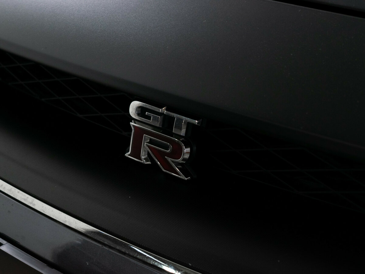 Nissan GT-R I Рестайлинг 1, 2011 Фото №18