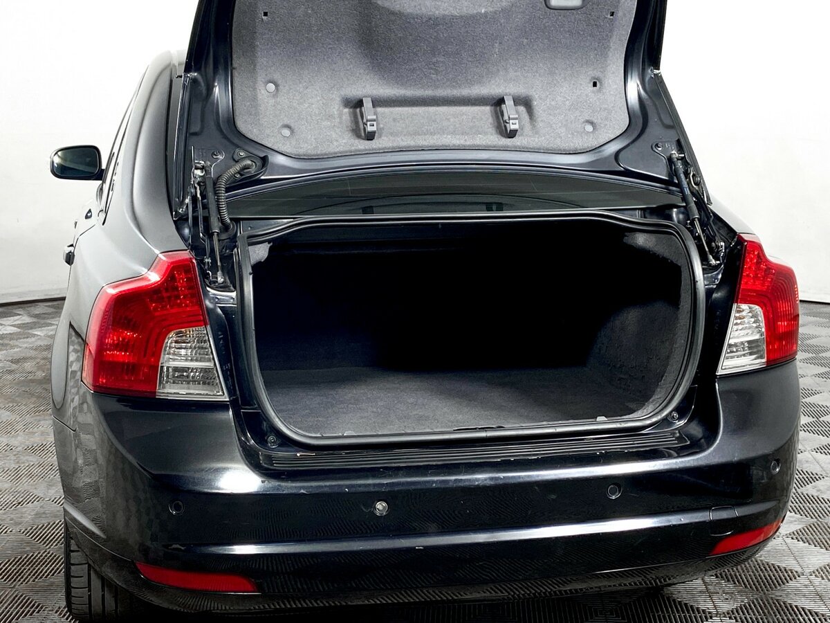 Volvo S40 II Рестайлинг, 2010 Фото №7