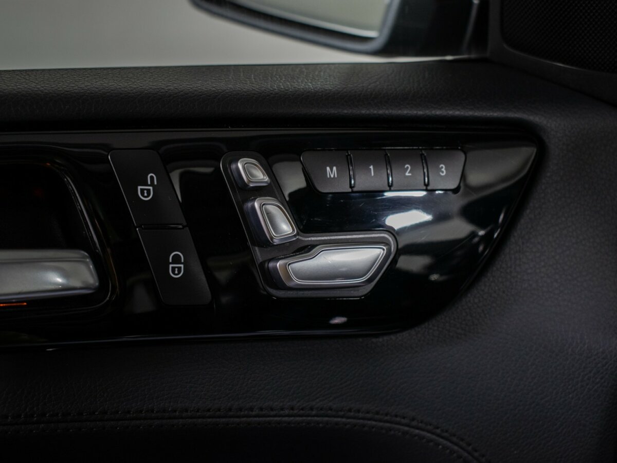 Mercedes-Benz GLE 400 I (W166), 2016 Фото №15