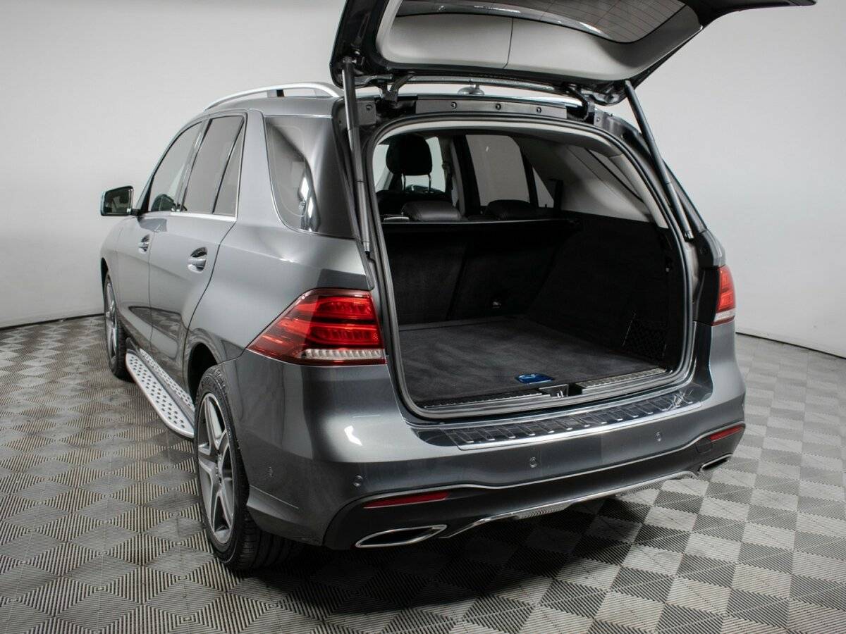 Mercedes-Benz GLE 400 I (W166), 2016 Фото №17