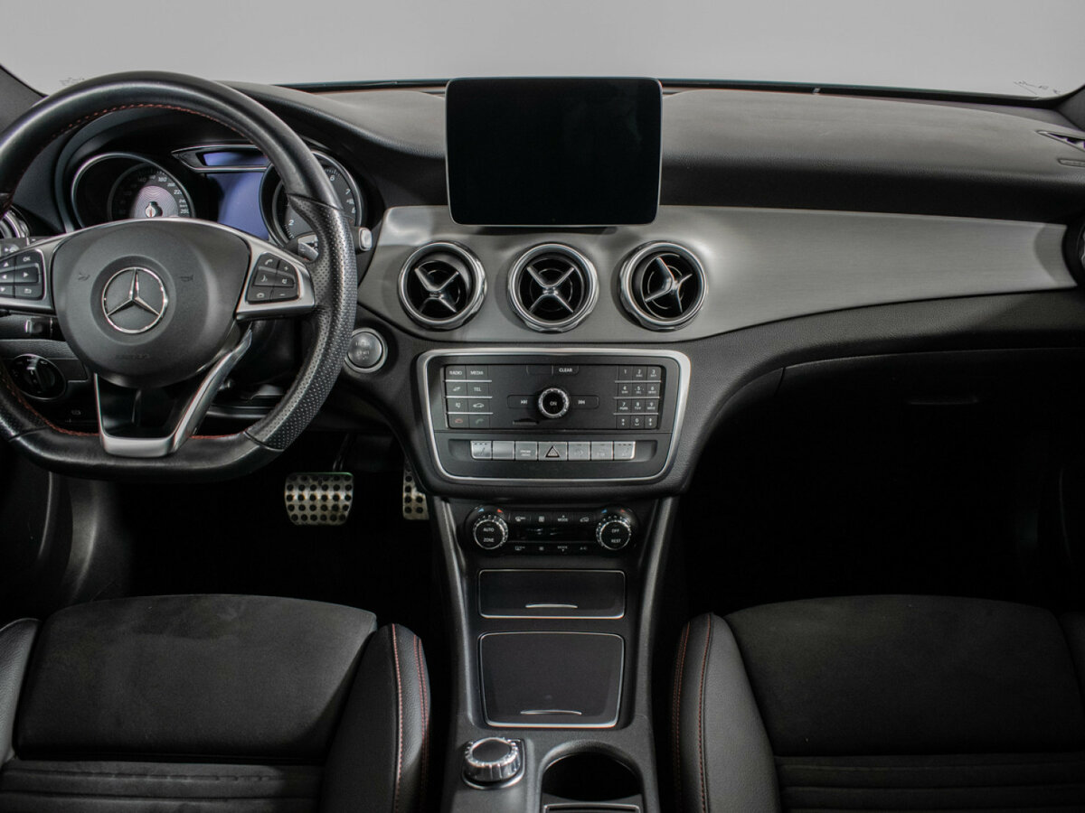 Mercedes-Benz GLA 200 I (X156) Рестайлинг, 2019 - 47 142 км. | Фото №8