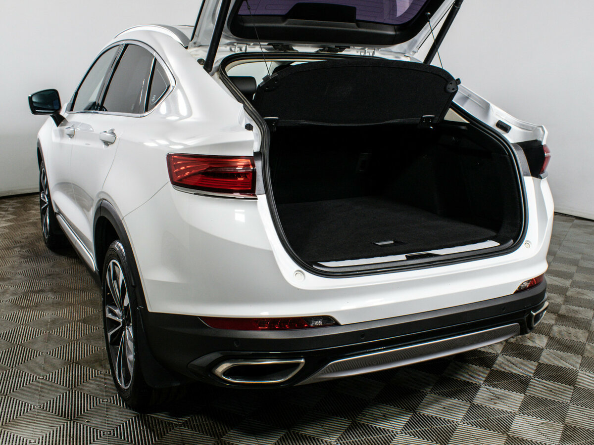 Geely Tugella I Рестайлинг, 2022 Фото №9