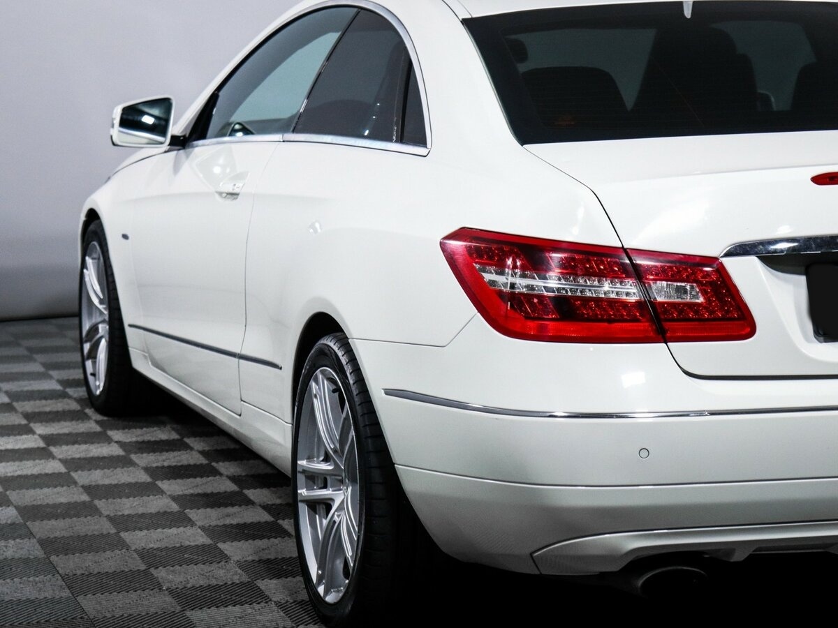 Mercedes-Benz E-Класс 200 5G-Tronic IV (W212, S212, C207), 2010 Фото №14
