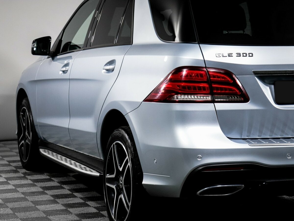 Mercedes-Benz GLE 300 I (W166), 2017 Фото №18