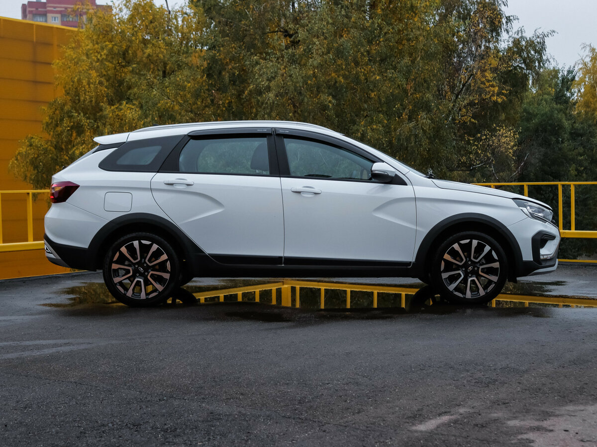 Lada (ВАЗ) Vesta SW Cross I Рестайлинг (NG), 2024 - 36 700 км. | Фото №3