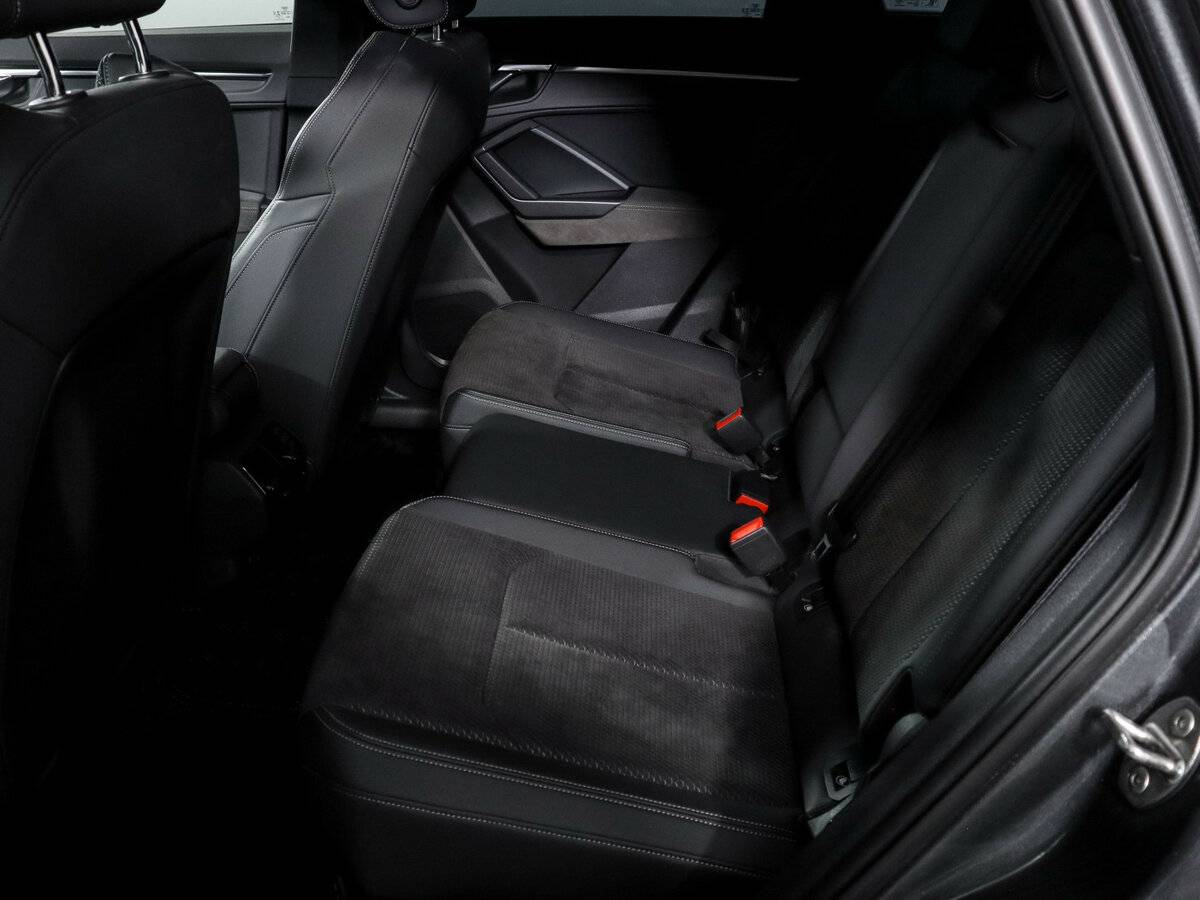 Audi Q3 40 TFSI II (F3), 2021 - 21 295 км. | Фото №8