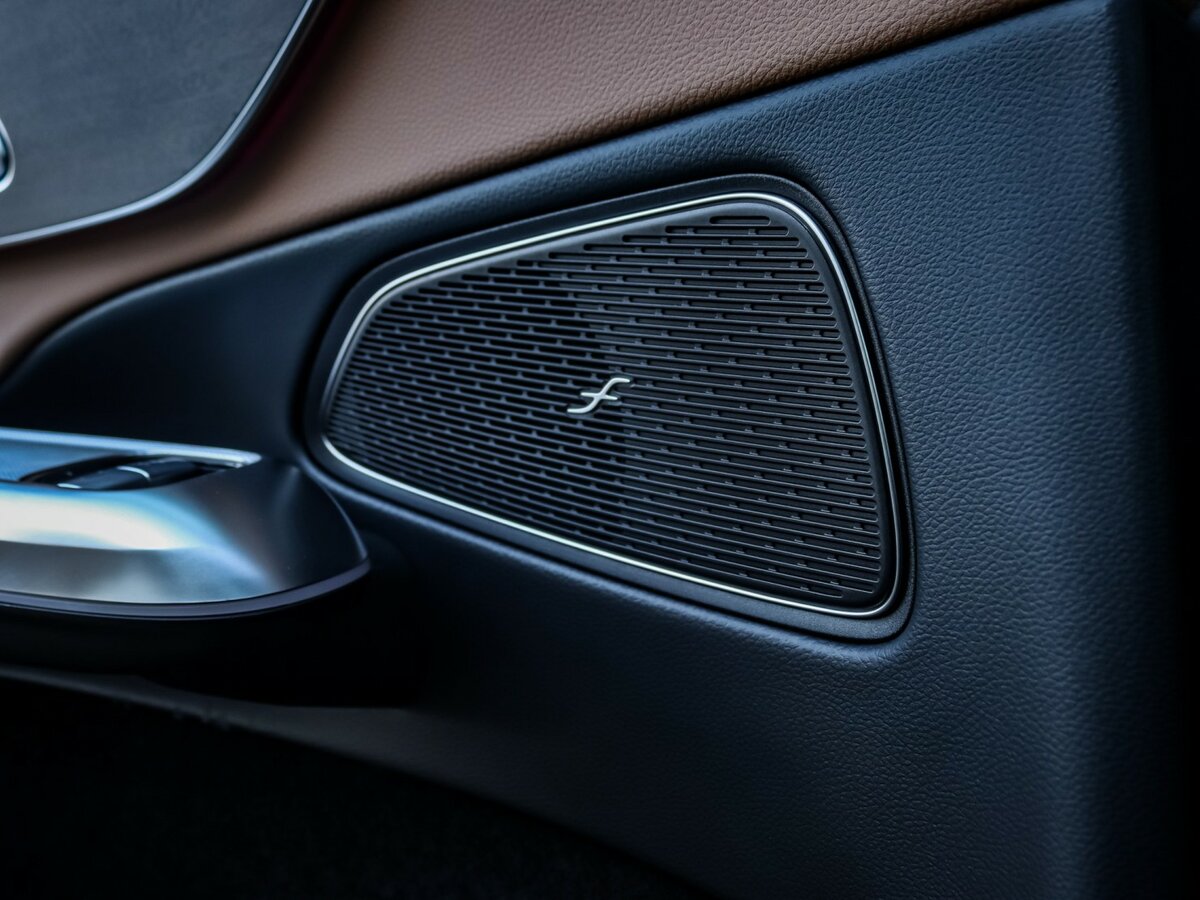 Mercedes-Benz E-Класс 300 e VI (W214, S214), 2024 Фото №15