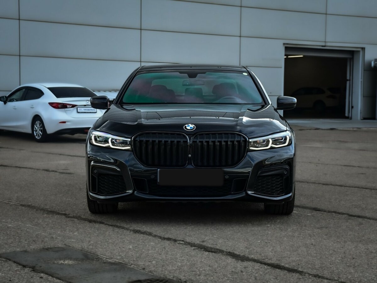 BMW 7 серии 730d xDrive VI (G11/G12) Рестайлинг, 2020 - 90 858 км. | Фото №2