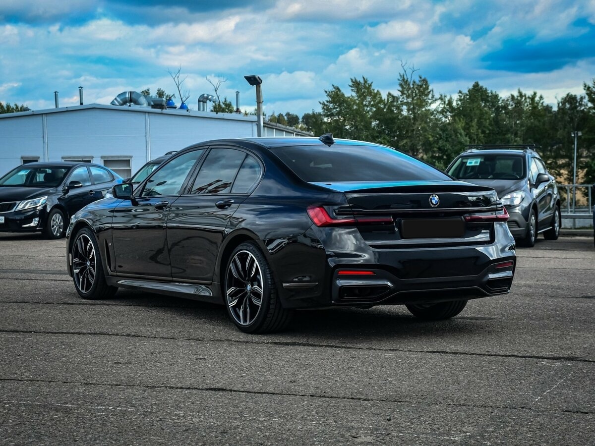 BMW 7 серии 730d xDrive VI (G11/G12) Рестайлинг, 2020 - 90 858 км. | Фото №7