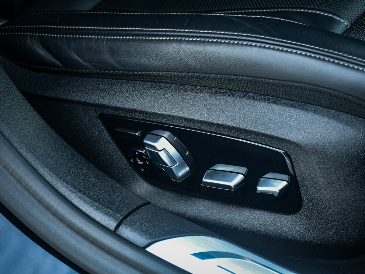 BMW 7 серии 730d xDrive VI (G11/G12) Рестайлинг, 2020 Фото №20