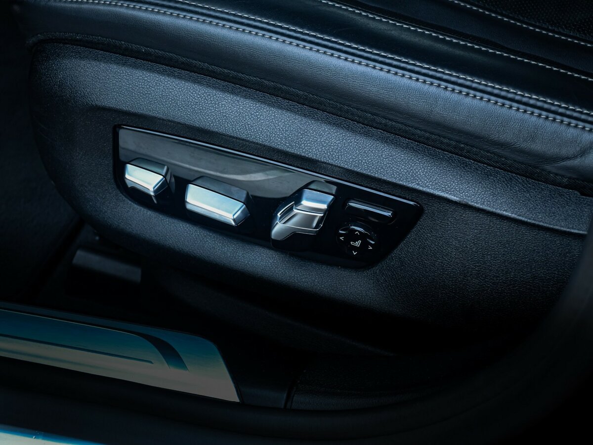 BMW 7 серии 730d xDrive VI (G11/G12) Рестайлинг, 2020 Фото №25