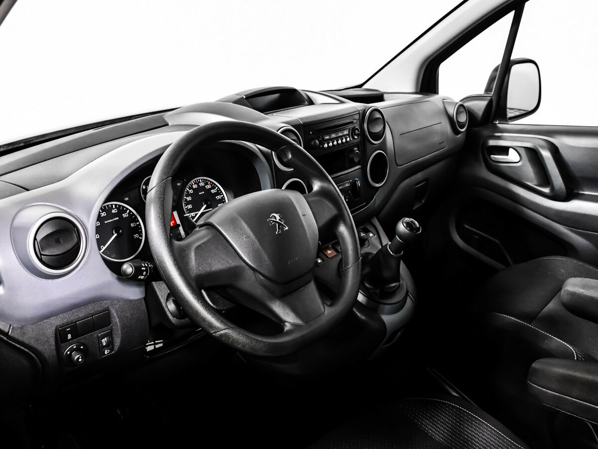 Peugeot Partner Crossway II Рестайлинг 2, 2021 Фото №10