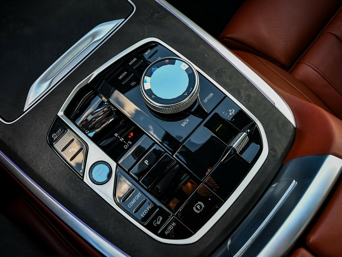 BMW X7 M60i I (G07) Рестайлинг, 2022 Фото №30