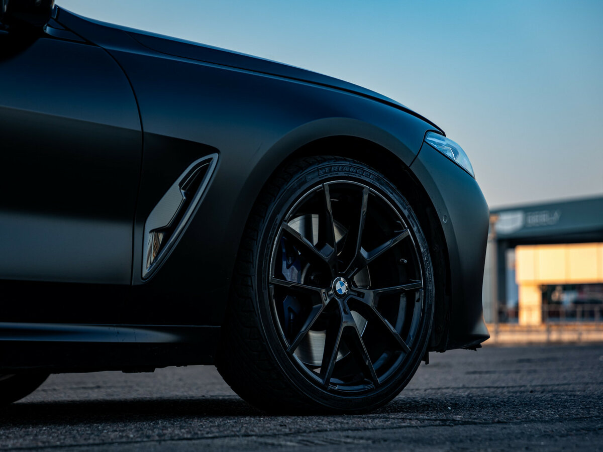 BMW 8 серии M850i xDrive II (G14/G15/G16), 2019 Фото №14