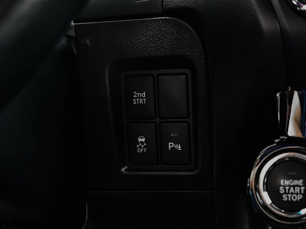 Toyota Land Cruiser Prado 150 Series Рестайлинг 1, 2013 Фото №16