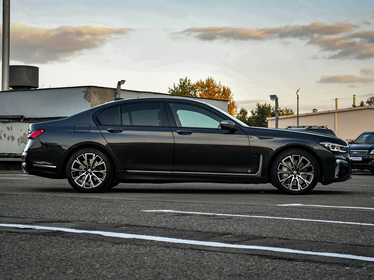 BMW 7 серии 750d xDrive VI (G11/G12) Рестайлинг, 2019 - 103 000 км. | Фото №4