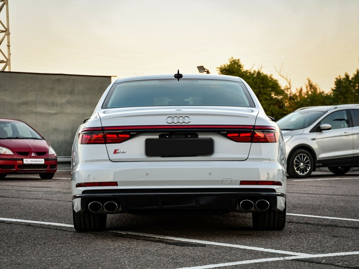 Audi S8 Long IV (D5), 2020 Фото №5