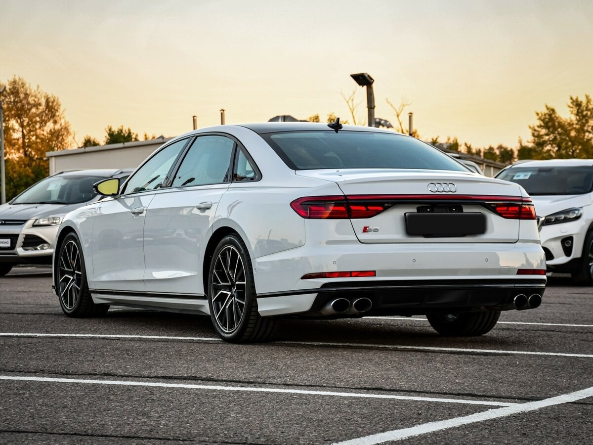 Audi S8 Long IV (D5), 2020 Фото №6