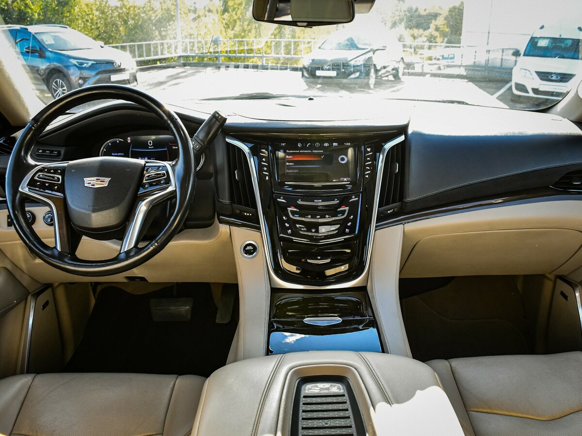 Cadillac Escalade IV, 2018 Фото №11