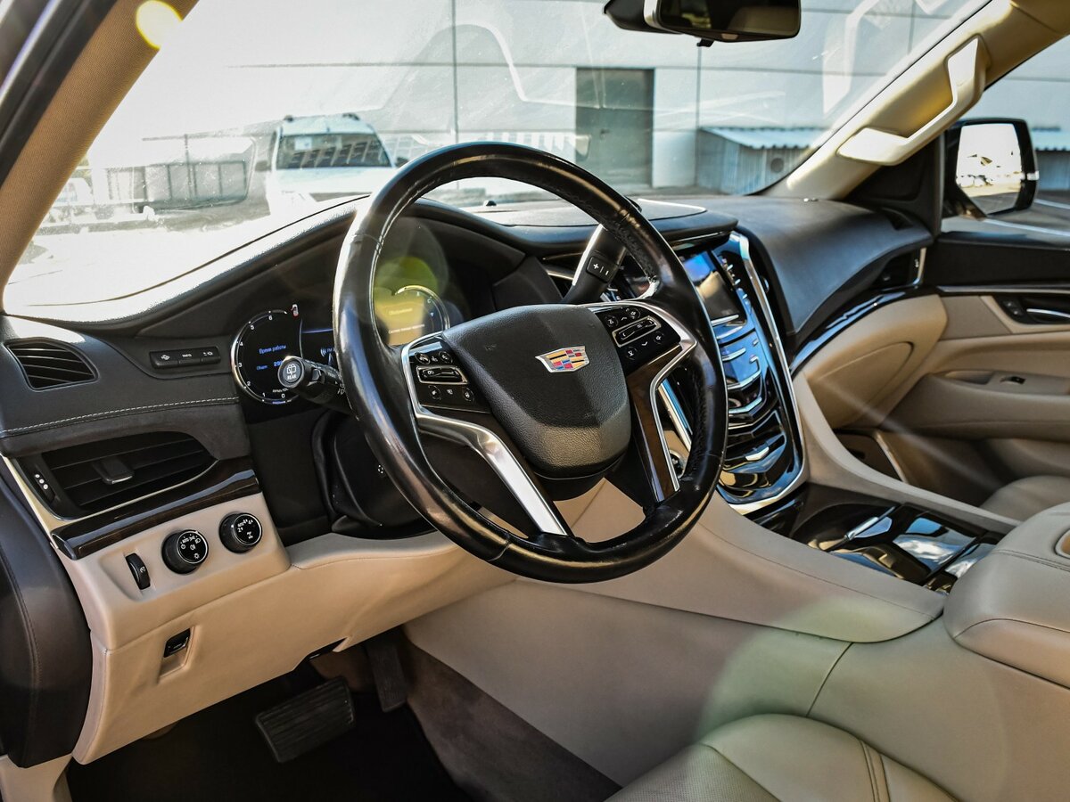 Cadillac Escalade IV, 2018 Фото №13