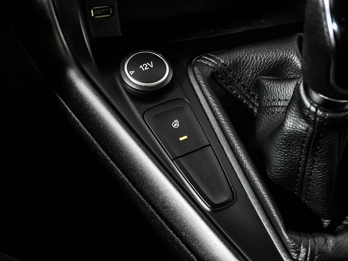 Ford Focus III Рестайлинг, 2018 Фото №12