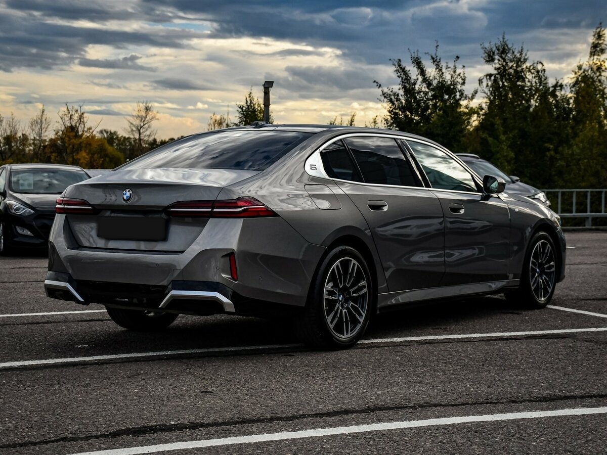 BMW 5 серии Long 525Li VIII (G60/G61/G68), 2024 - 21 710 км. | Фото №5