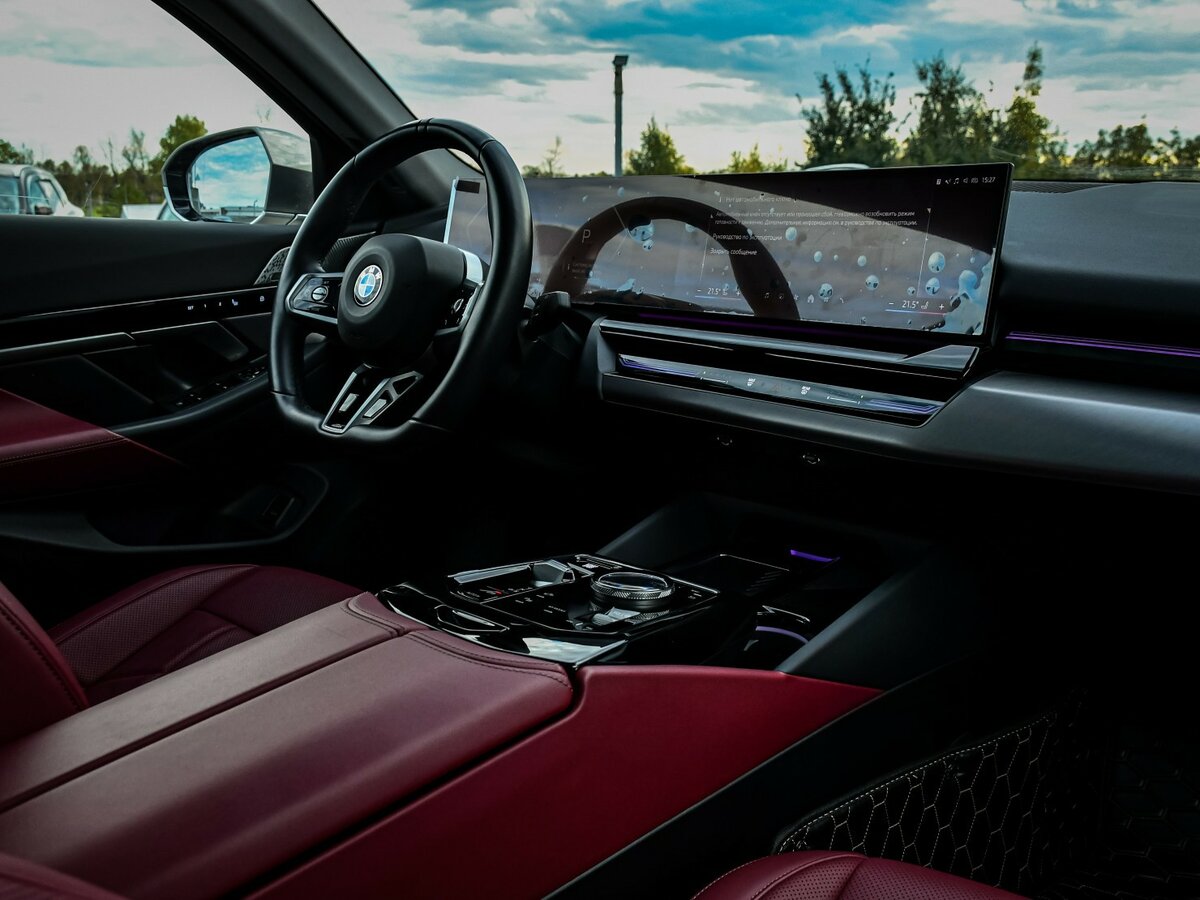 BMW 5 серии Long 525Li VIII (G60/G61/G68), 2024 Фото №12