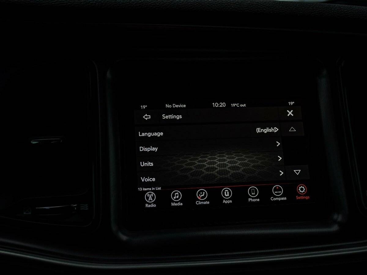 Dodge Challenger III Рестайлинг 2, 2020 Фото №19