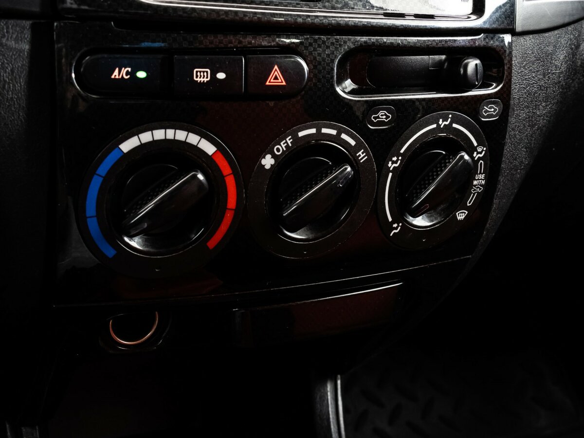 Geely MK Cross I, 2012 Фото №9