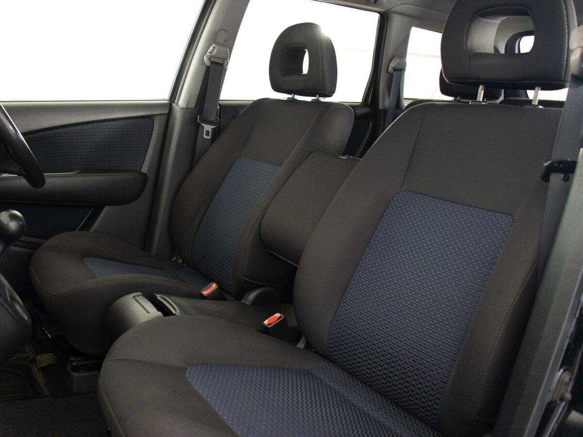 Mitsubishi Airtrek I, 2004 Фото №13