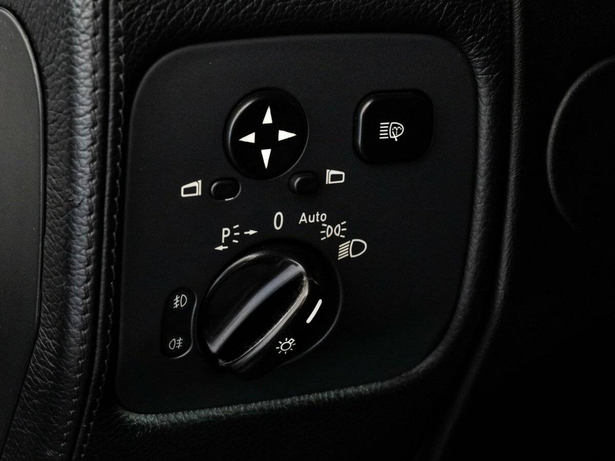 Mercedes-Benz G-Класс 500 II (W463) Рестайлинг 2, 2011 Фото №21