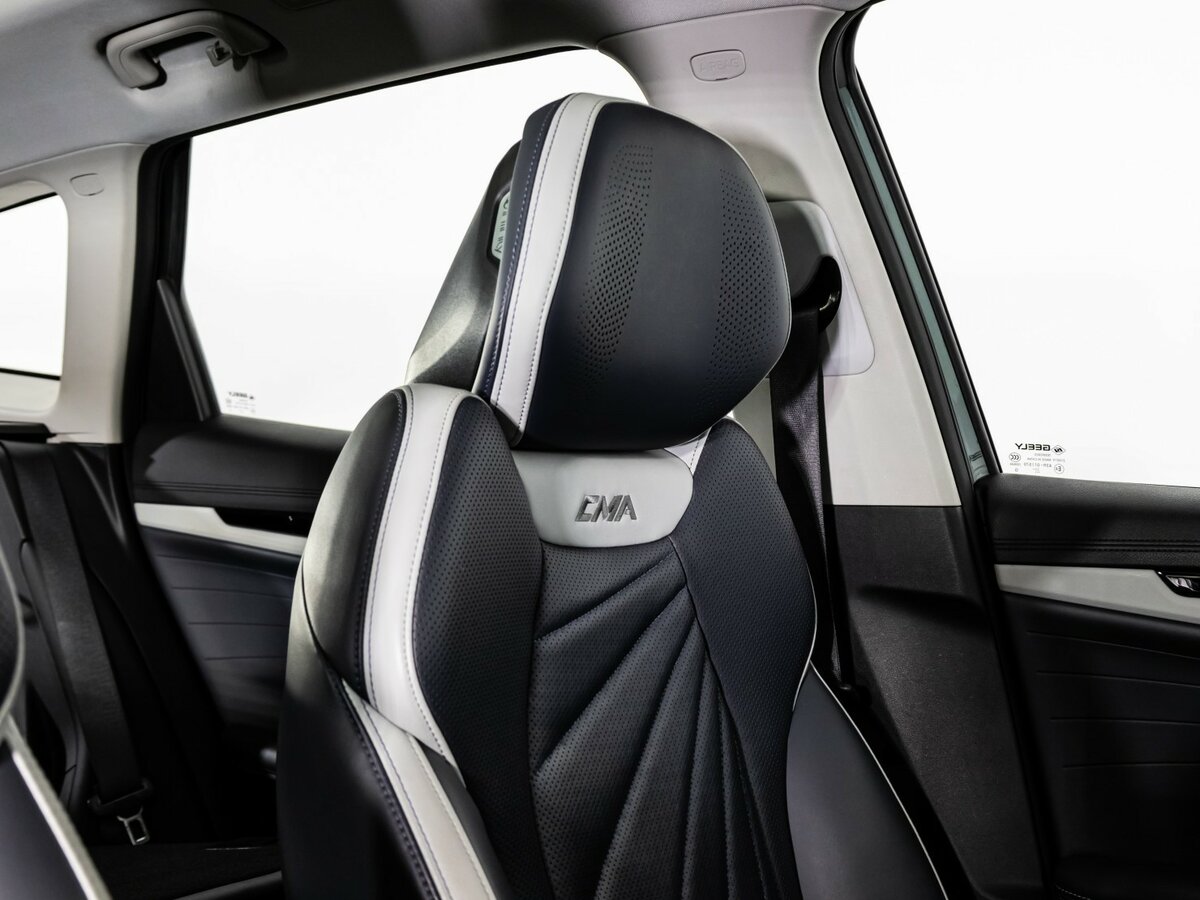 Geely Atlas II, 2023 Фото №18