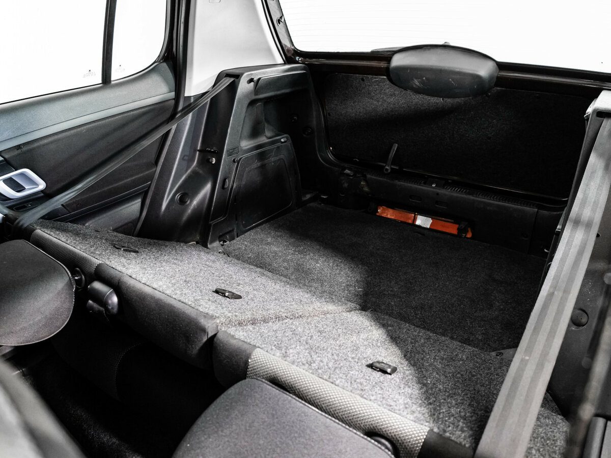 Skoda Fabia II, 2010 Фото №17