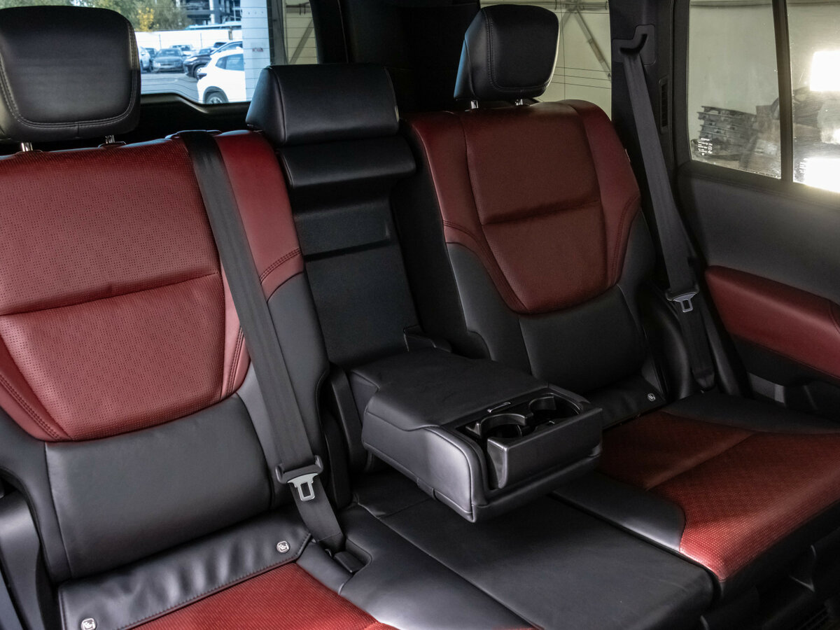 Toyota Land Cruiser 300 Series, 2022 Фото №26