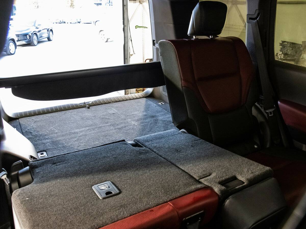 Toyota Land Cruiser 300 Series, 2022 Фото №28