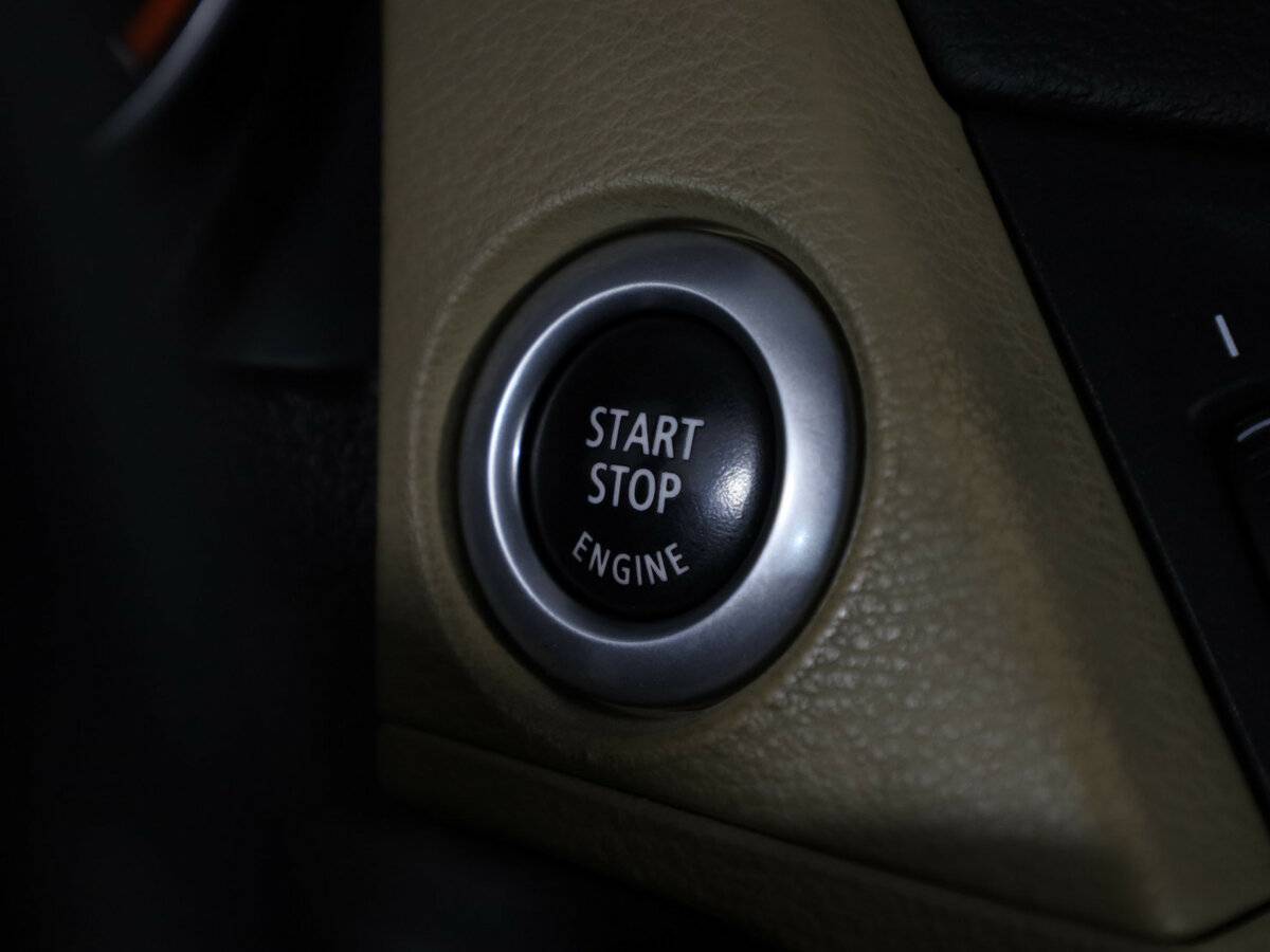 BMW X1 20d I (E84), 2011 Фото №19