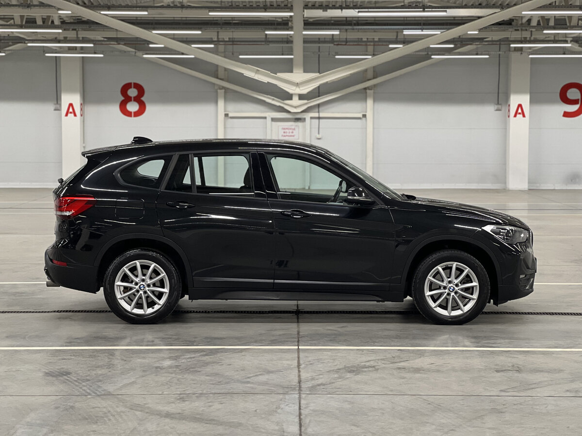 BMW X1 20i xDrive II (F48) Рестайлинг, 2021 Фото №4