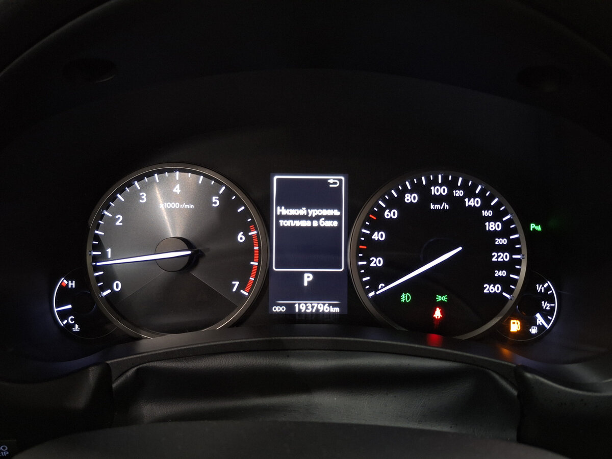 Lexus NX 200t I, 2017 Фото №13