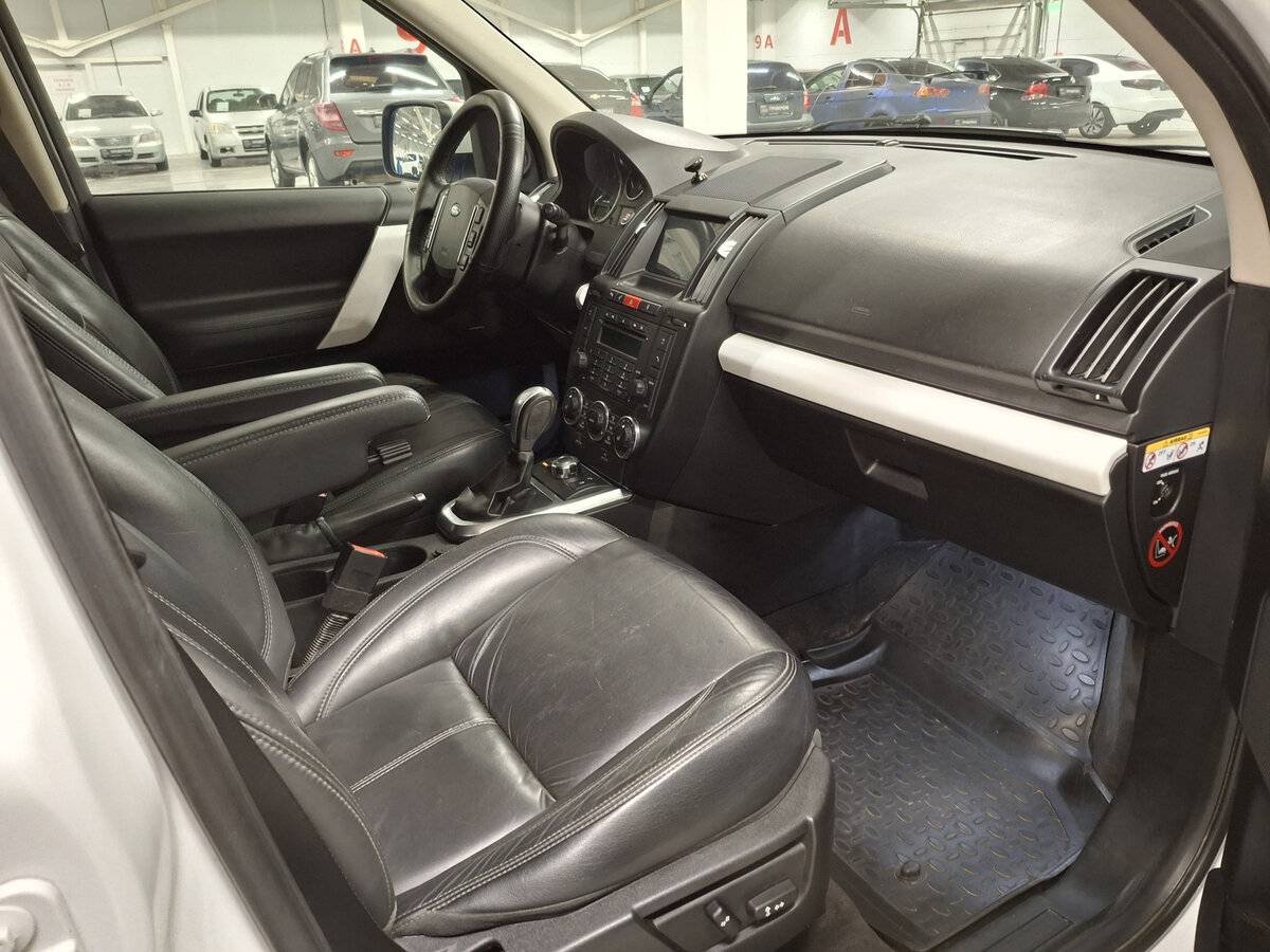 Land Rover Freelander II Рестайлинг, 2010 Фото №11
