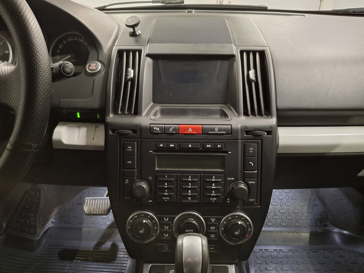 Land Rover Freelander II Рестайлинг, 2010 Фото №15