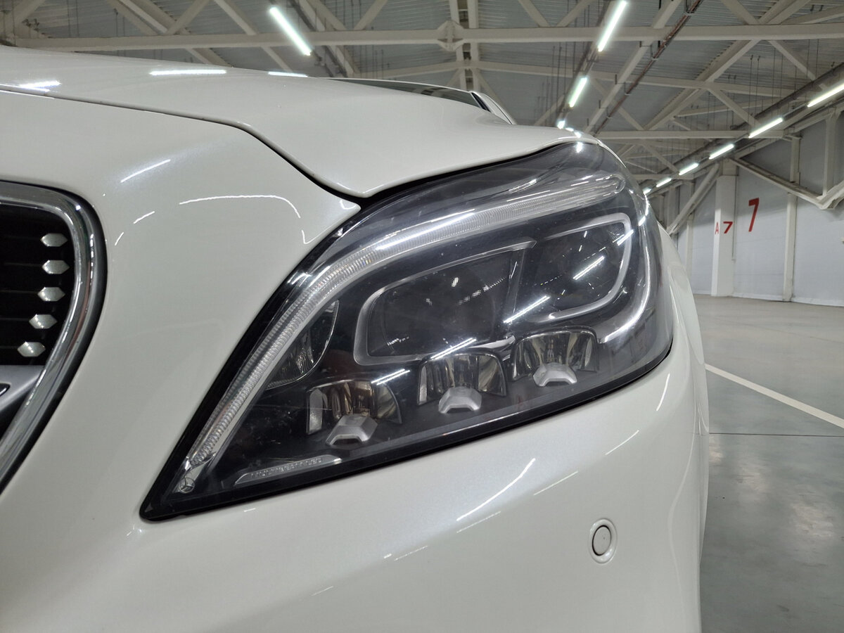 Mercedes-Benz CLS 400 II (C218) Рестайлинг, 2017 Фото №16