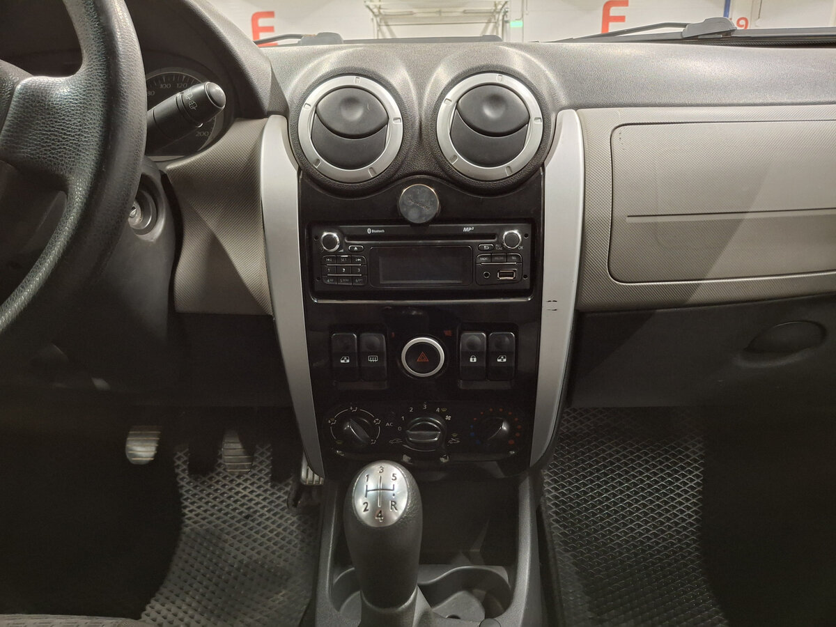 Lada (ВАЗ) Largus I, 2013 Фото №15