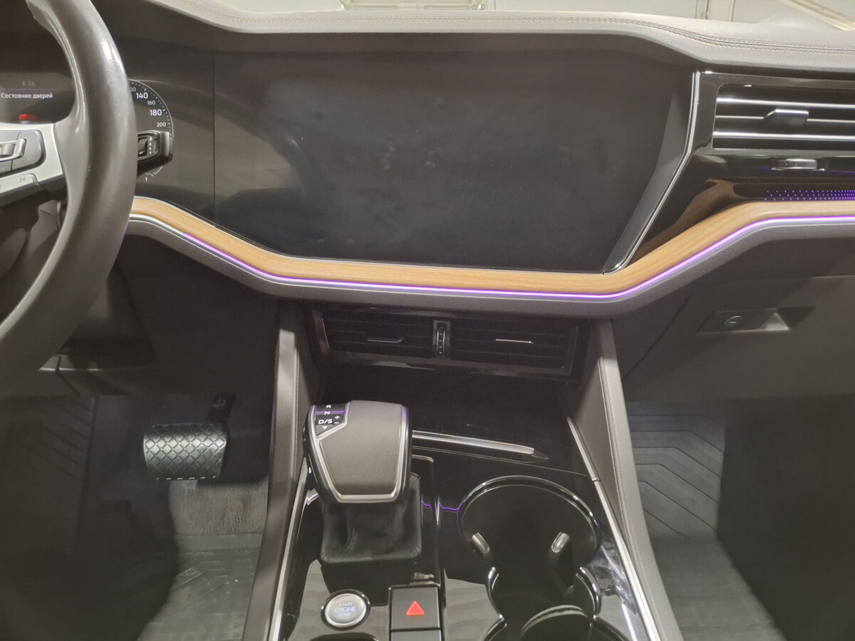 Volkswagen Touareg III, 2020 Фото №15