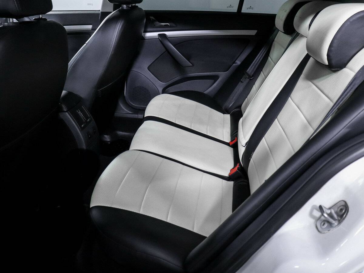 Skoda Octavia DSG7 II (A5) Рестайлинг, 2011 - 187 647 км. | Фото №8