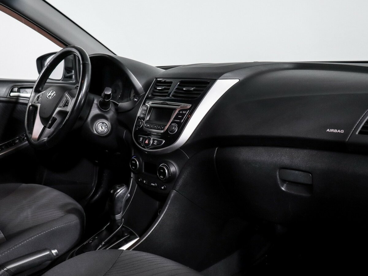 Hyundai Solaris I Рестайлинг, 2015 - 176 630 км. | Фото №7