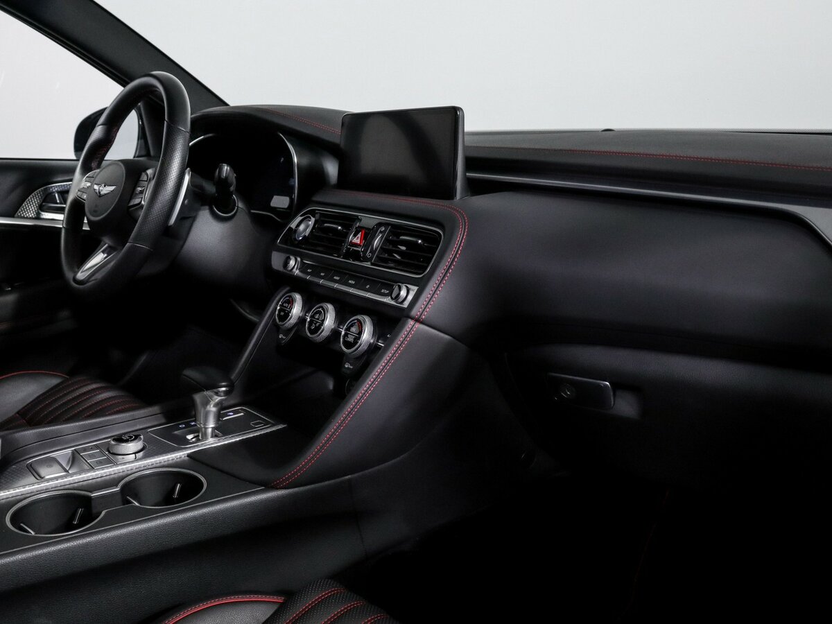 Genesis G70 I Рестайлинг, 2022 Фото №7