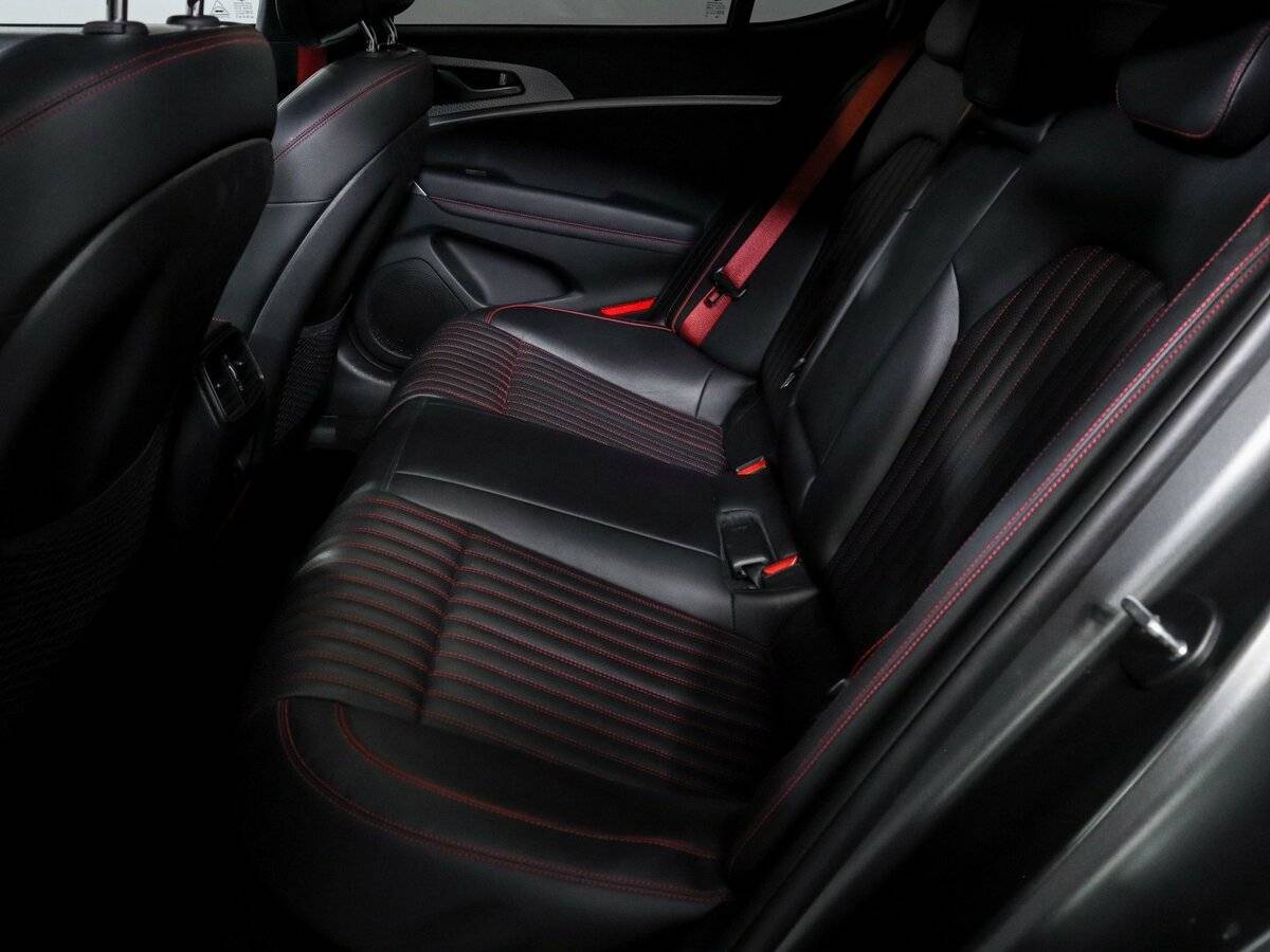 Genesis G70 I Рестайлинг, 2022 Фото №8