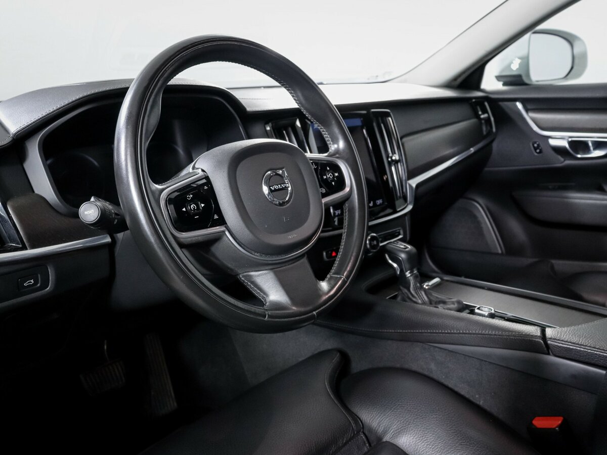 Volvo V90 Cross Country I, 2019 Фото №13