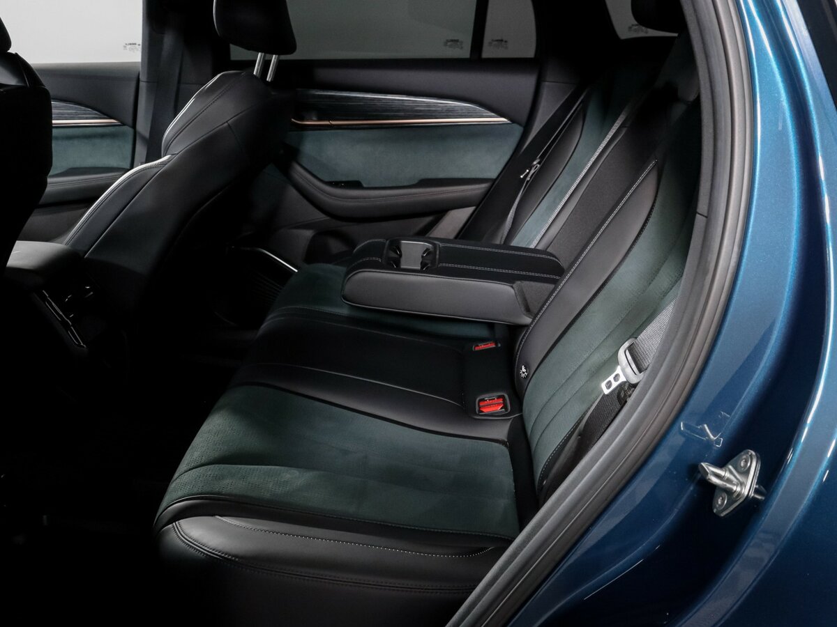 Geely Monjaro I, 2023 Фото №10